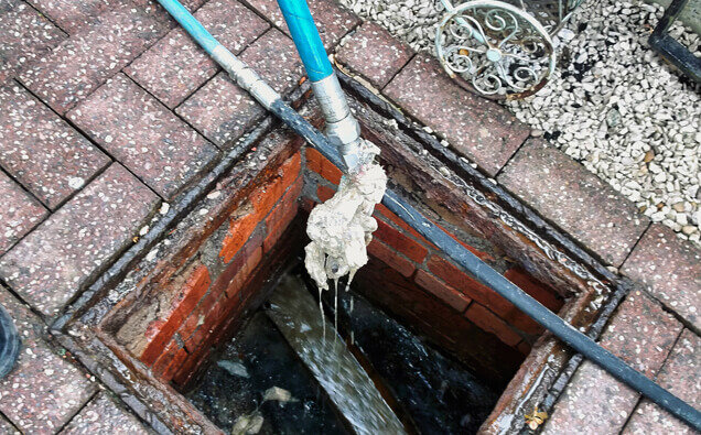 https://plumbermorley.com.au/uploads/2025/06/blocked-drains-598620.jpg