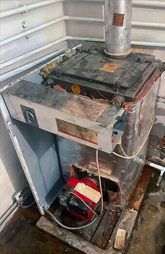 https://plumbermorley.com.au/uploads/2025/06/emergency-plumbing-619707.jpg